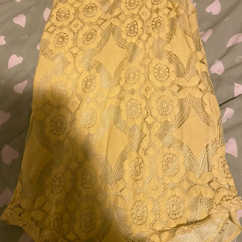 Elegant Yellow Lace Skirt